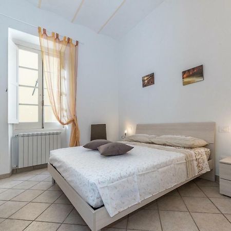 Finalborgo - Casa Nanetti 6 Posti In Centro Lägenhet Finale Ligure Exteriör bild