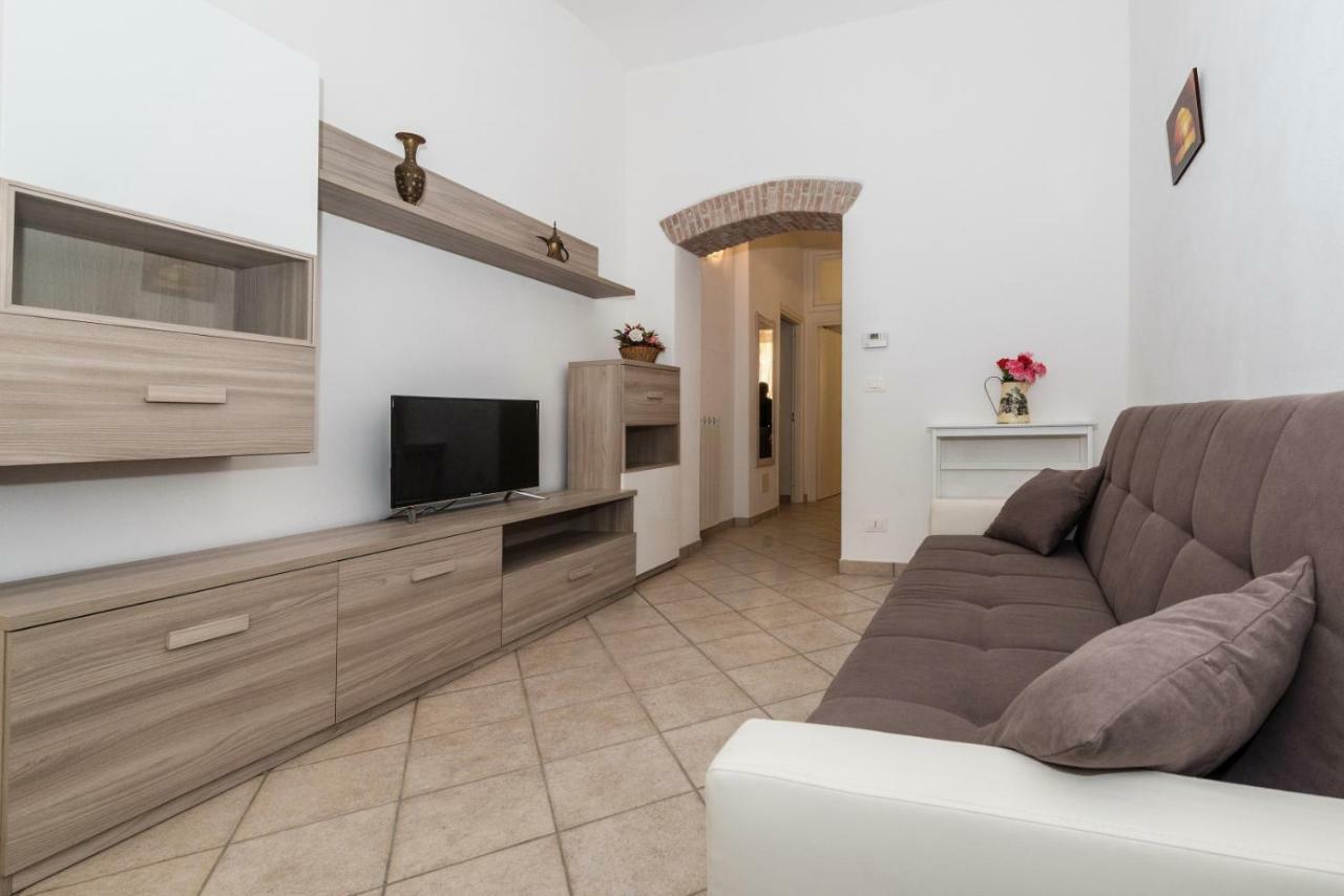 Finalborgo - Casa Nanetti 6 Posti In Centro Lägenhet Finale Ligure Exteriör bild
