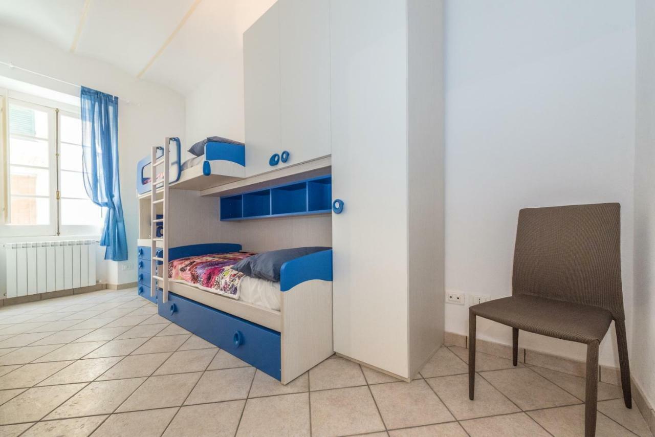 Finalborgo - Casa Nanetti 6 Posti In Centro Lägenhet Finale Ligure Exteriör bild